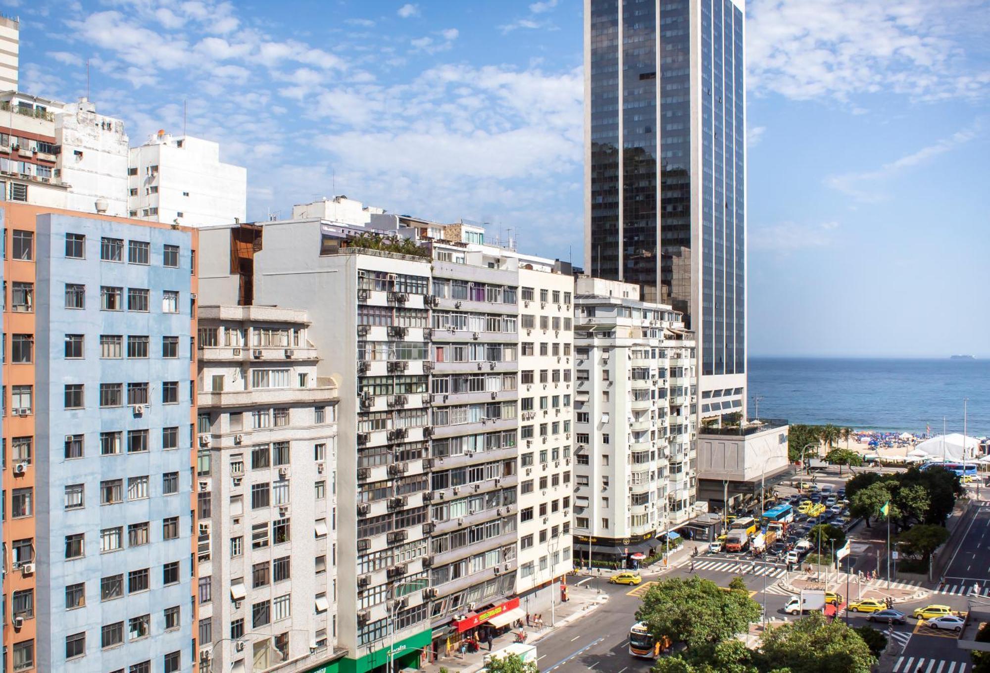 Apartamento Completo Na Praia De Copacabana 02 Quartos Com Vista Lateral Mar Em Andar Alto, Ar, Wifi , Netflix, Pauloangerami Rmvc18 Rio de Janeiro Exterior foto